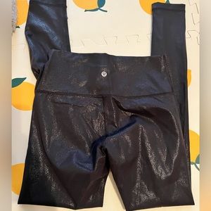 Lululemon shine size 6 leggings (wunder under)